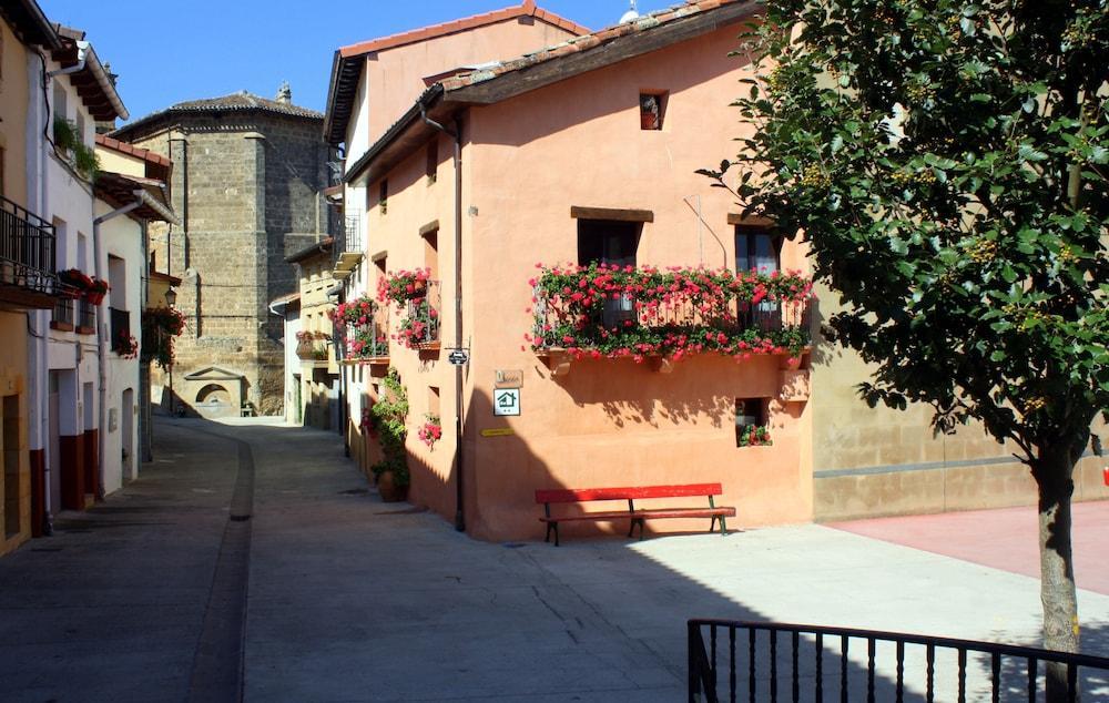 Casa Rural Usategieta Bed & Breakfast Genevilla Eksteriør bilde